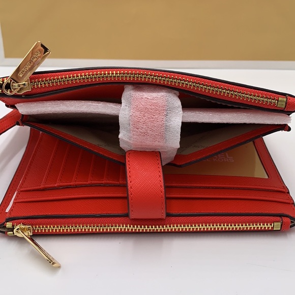 MICHAEL KORS LARGE DOUBLE ZIP WRISTLET WALLET DARK SANGRIA COLOR - Picture 8 of 12